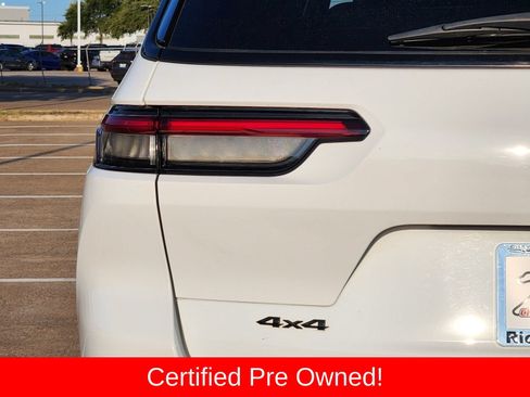 Used 2023 Jeep Grand Cherokee L Laredo AWD/4WD image 15