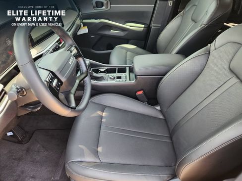 Certified 2026 Kia Sorento X-Line EX AWD/4WD image 12