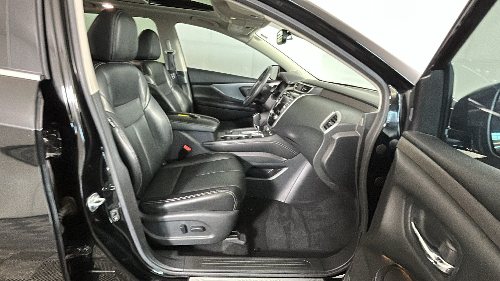 Used 2022 Nissan Murano SL AWD/4WD image 35