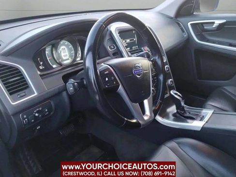 Used 2015 Volvo XC60 T6 w/ Proximity Package image 36