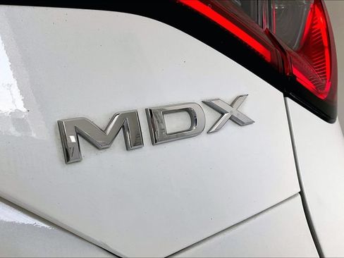 Certified 2022 Acura MDX Type S AWD/4WD image 38