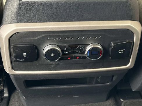 Used 2024 Ford Expedition Max Limited image 21