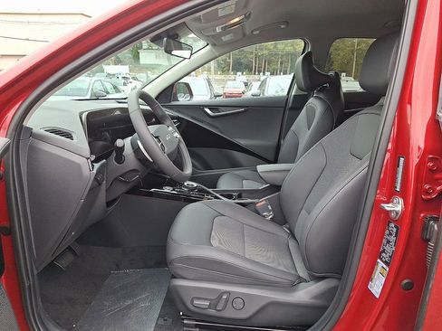 New 2025 Kia Niro Wind w/ Wind Preserve Package image 6