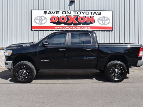 Used 2019 RAM 1500 Big Horn AWD/4WD image 4