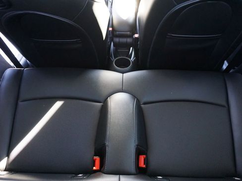 Used 2015 MINI Cooper S image 14