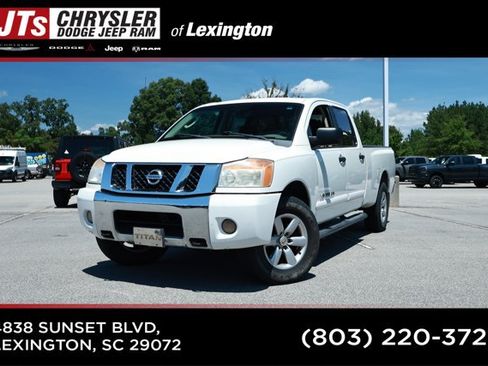 Used 2008 Nissan Titan SE AWD/4WD image 1