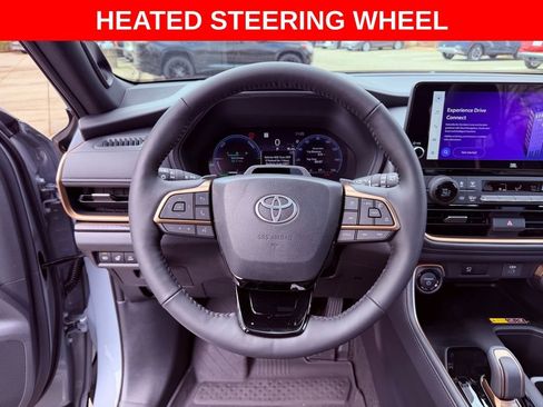 Used 2026 Toyota Grand Highlander AWD Hybrid image 17