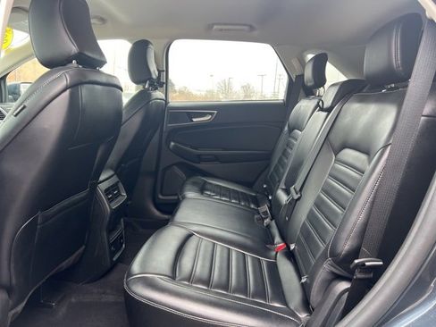 Used 2024 Ford Edge SEL w/ Convenience Package image 19