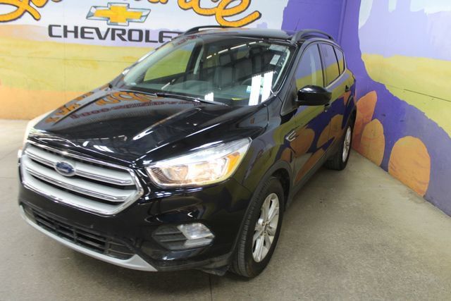 Used 2018 Ford Escape SE w/ SE SYNC Package FWD image 4