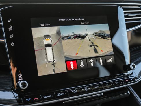 Used 2022 Jeep Wagoneer Series III w/ Convenience Group I image 21