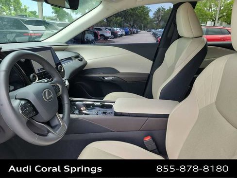 Used 2024 Lexus RX 350 FWD w/ Technology Package image 19