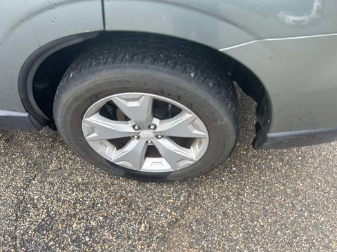 Used 2015 Subaru Forester 2.5i Limited w/ Popular Package #2 image 15