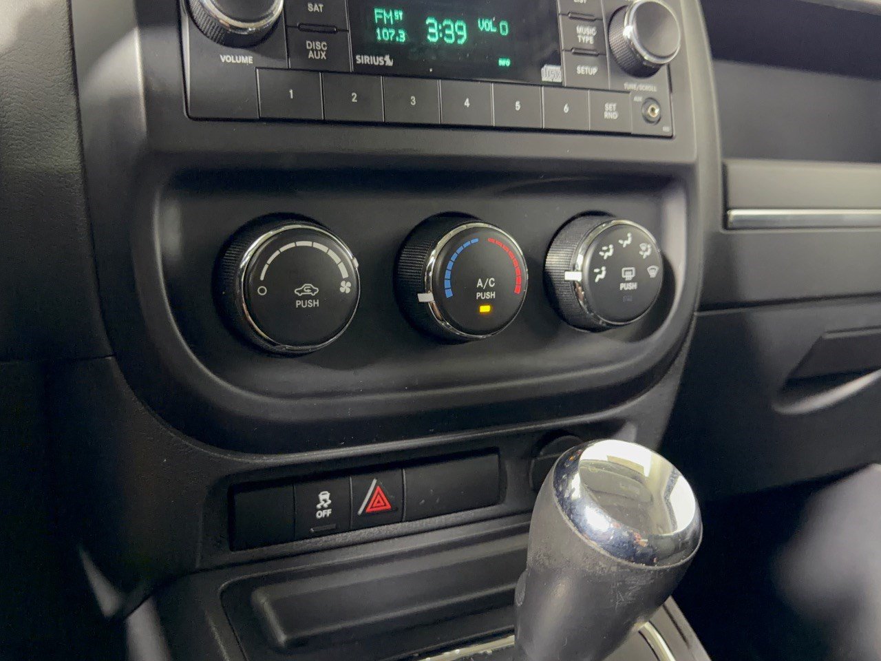 Used 2016 Jeep Patriot Sport FWD image 24