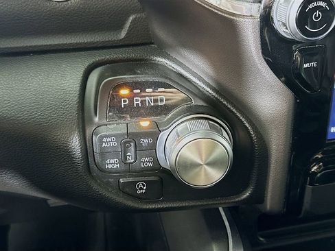 Used 2023 RAM 1500 Laramie AWD/4WD image 33