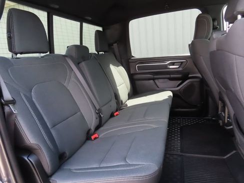 Used 2022 RAM 1500 Big Horn AWD/4WD image 30