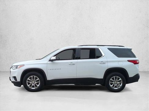 Used 2020 Chevrolet Traverse LT w/ Driver Confidence II Package image 8