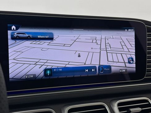 New 2026 Mercedes-Benz GLS 580 4MATIC image 14