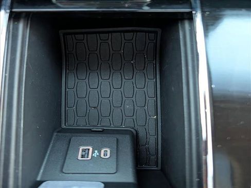 Certified 2023 Lincoln Aviator Reserve w/ Equipment Group 201A image 36