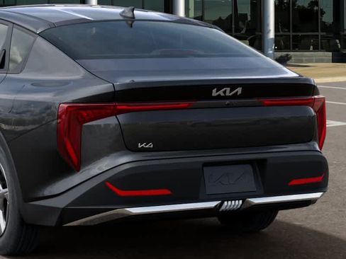 New 2026 Kia K4 FWD image 13