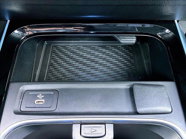Used 2026 Mercedes-Benz GLB 250 4MATIC image 26