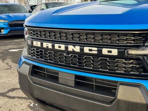 Certified 2025 Ford Bronco Sport Outer Banks w/ Outer Banks Tech Package+ image 9