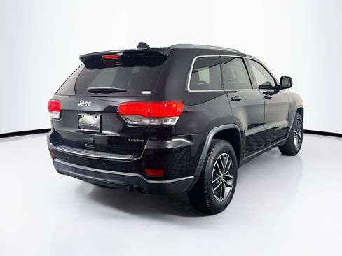 Used 2018 Jeep Grand Cherokee Laredo image 9