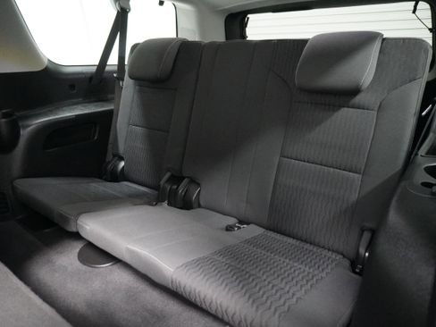Used 2019 GMC Yukon XL SLE w/ SLE Value Package RWD image 13