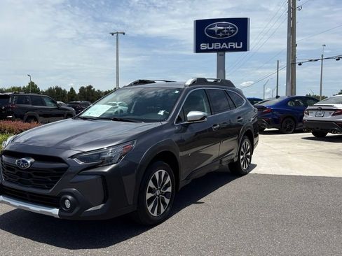 Certified 2025 Subaru Outback Touring XT AWD/4WD image 1