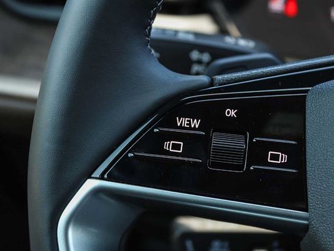 New 2026 Audi Q5 Premium AWD/4WD image 18