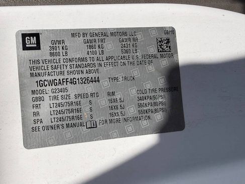 Used 2016 Chevrolet Express 2500 RWD image 40