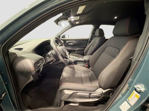 Used 2024 Honda HR-V Sport image 17