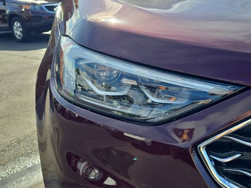 Certified 2022 Ford Edge Titanium w/ Equipment Group 301A image 7