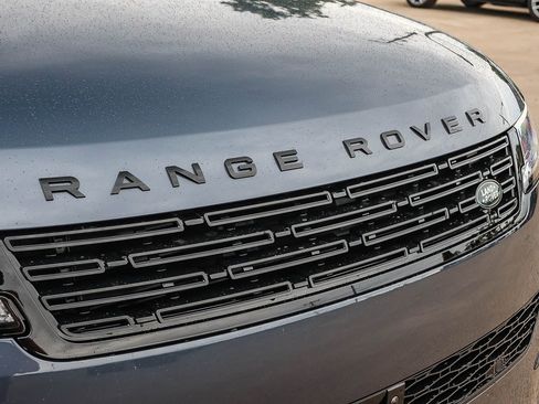 New 2026 Land Rover Range Rover Sport Dynamic SE AWD/4WD image 16