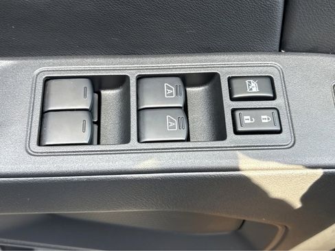 New 2026 Nissan Frontier SV w/ Tow Package image 22