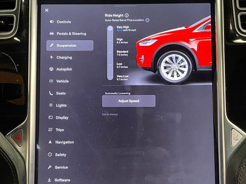 Used 2016 Tesla Model X 75D image 30