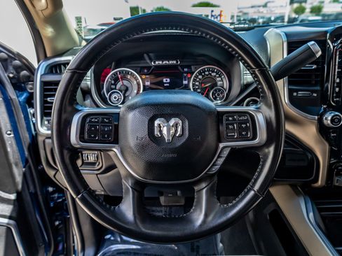 Used 2022 RAM 2500 Laramie AWD/4WD image 19