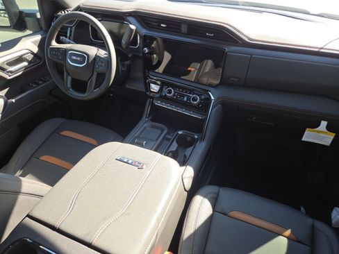 New 2026 GMC Sierra 2500 AT4 w/ AT4 Premium Plus Package image 33