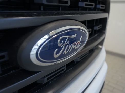 Used 2022 Ford F150 XLT w/ Equipment Group 302A High image 19