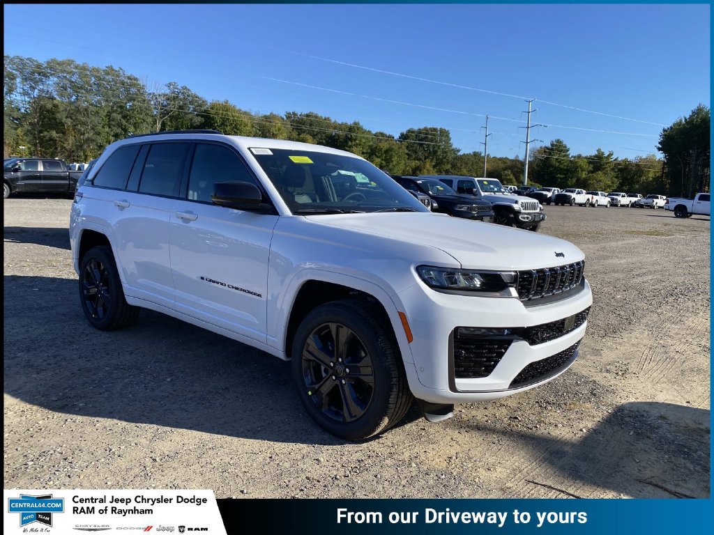 New 2027 Jeep Grand Cherokee Limited AWD/4WD image 1