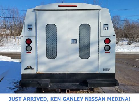 Used 2012 Ford E-350 and Econoline 350 Super Duty w/ PWR Locks & Windows Group image 4