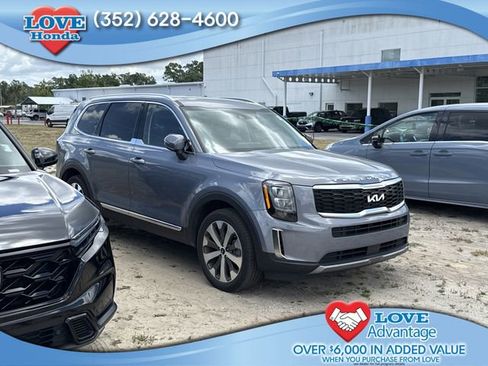 Used 2022 Kia Telluride EX w/ EX Premium Package FWD image 1