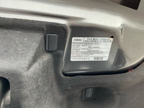 Used 2019 Ford Escape S image 24