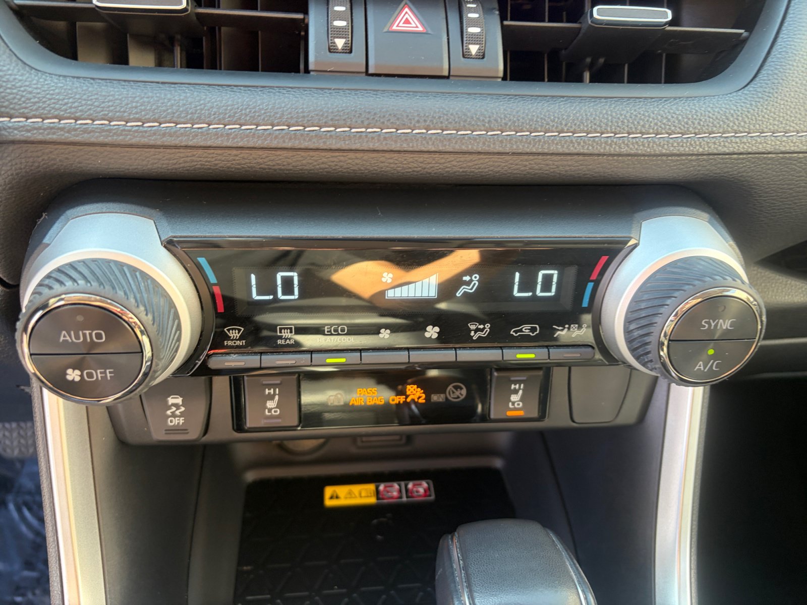 Used 2023 Toyota RAV4 XLE Premium AWD/4WD image 14