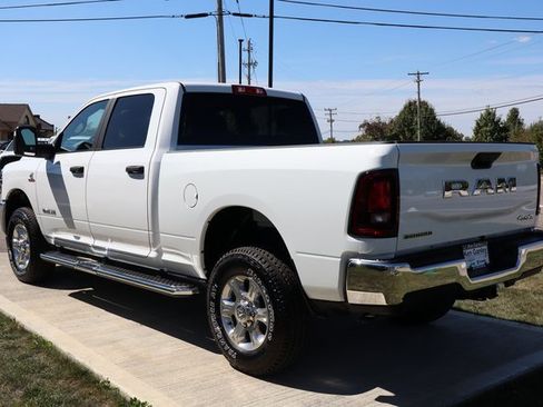 Used 2025 RAM 2500 Big Horn image 35