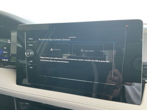 Certified 2025 Volkswagen Taos S image 20