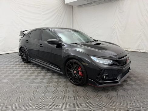 Used 2018 Honda Civic Type R image 4