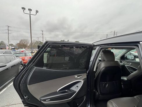 Used 2015 Hyundai Santa Fe Sport w/ Option Group 03 image 3