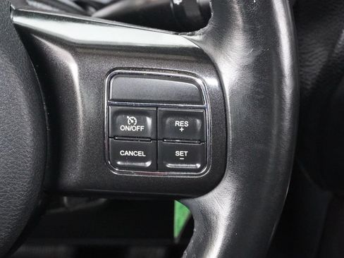 Used 2018 Jeep Wrangler Unlimited Rubicon AWD/4WD image 19