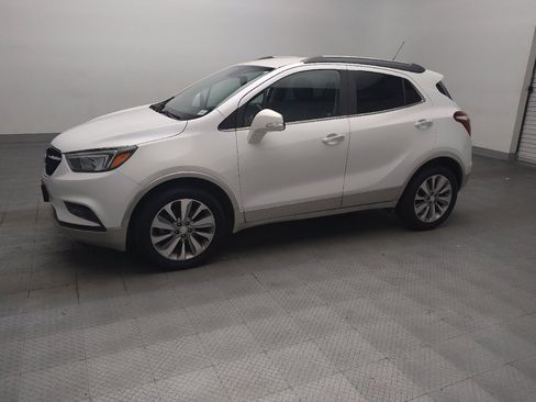 Used 2019 Buick Encore Preferred FWD image 2