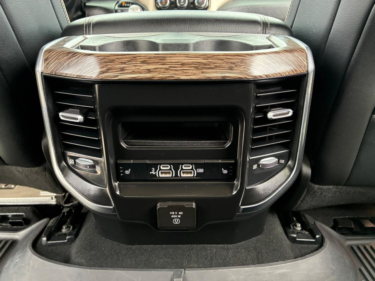 Used 2019 RAM 1500 Laramie AWD/4WD image 27